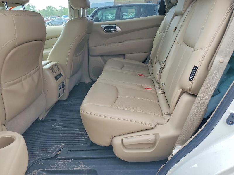 2019 Nissan Pathfinder Platinum