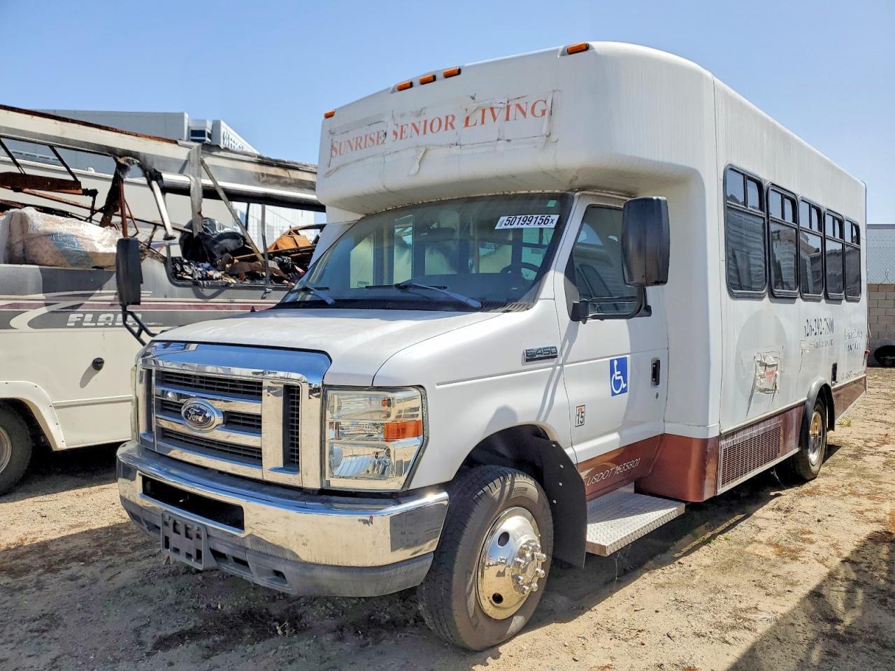 2015 Ford E450SD AMB Shuttle Bus