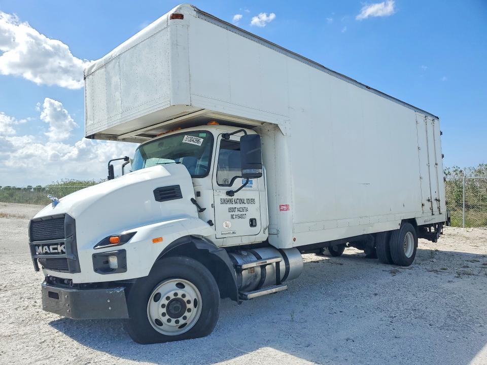 2022 Mack MD BOX Truck