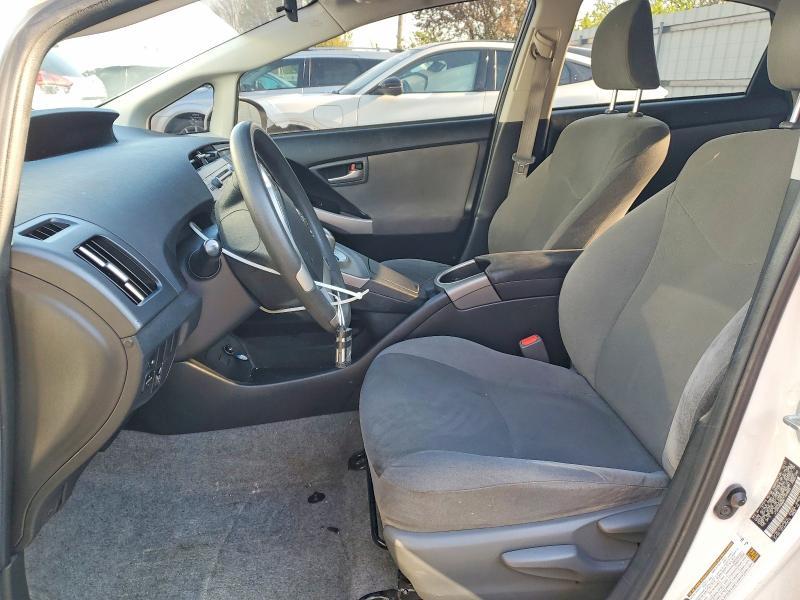 2014 Toyota Prius two