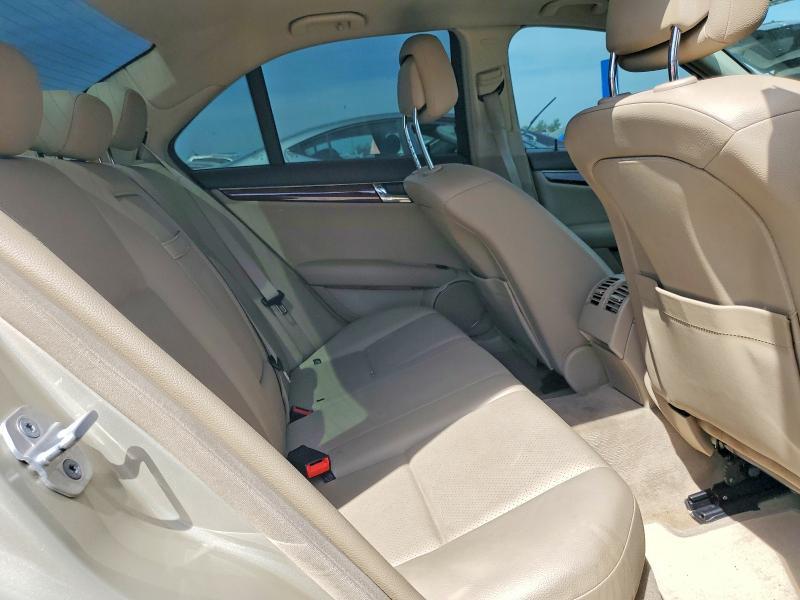 2010 Mercedes-Benz C300