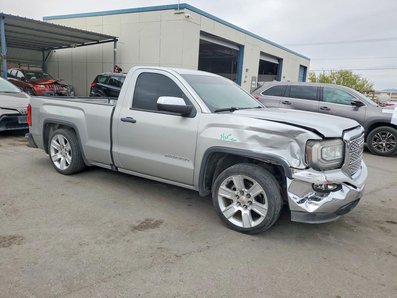 2016 GMC Sierra C1500