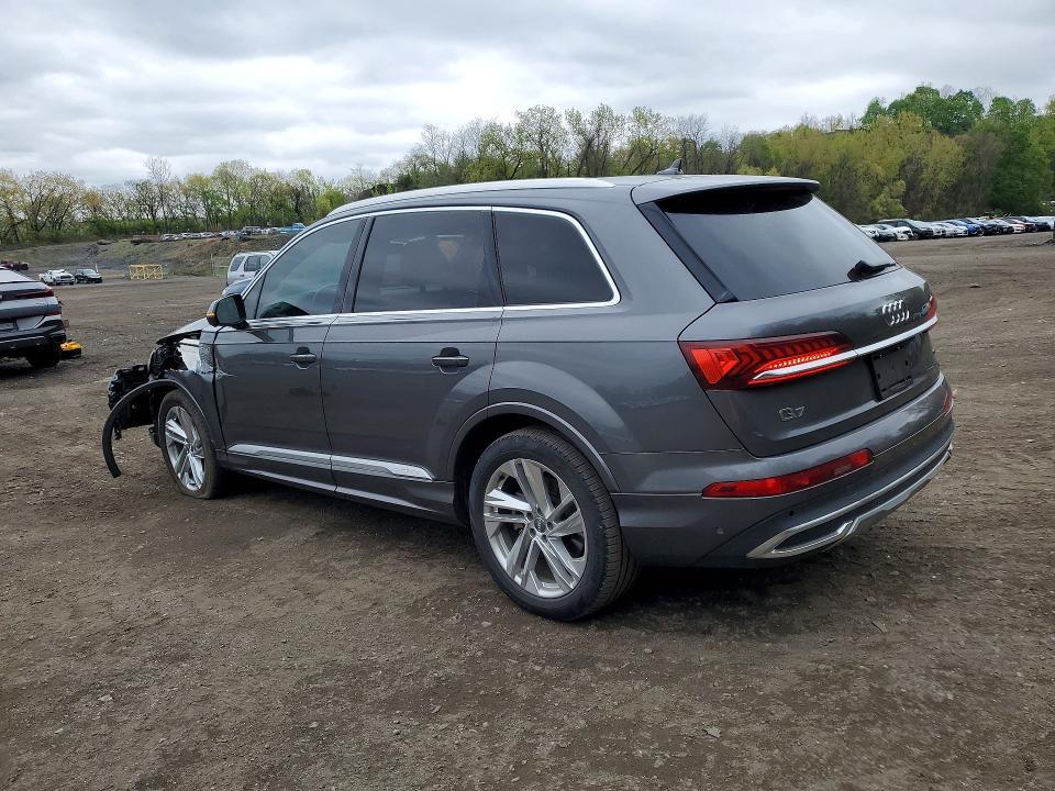 2021 Audi Q7 Premium Plus