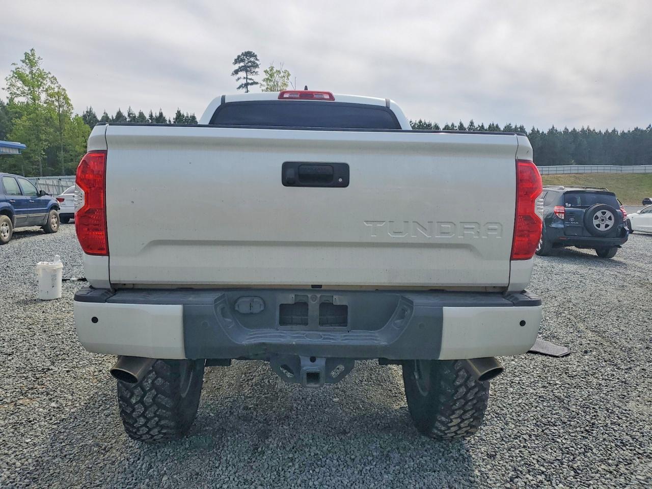 2021 Toyota Tundra Platinum