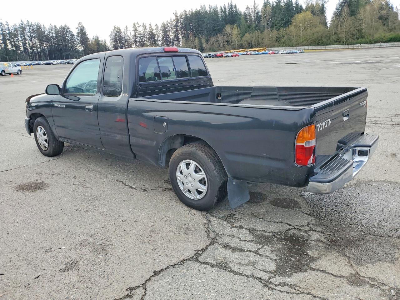 2000 Toyota Tacoma Base