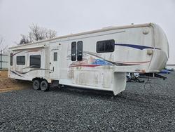 Camiones sin daños a la venta en subasta: 2008 Big Horn 2008 Heartland Bighorn Camper