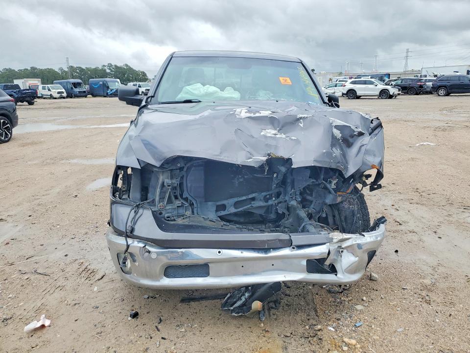 2016 Dodge RAM 1500 SLT