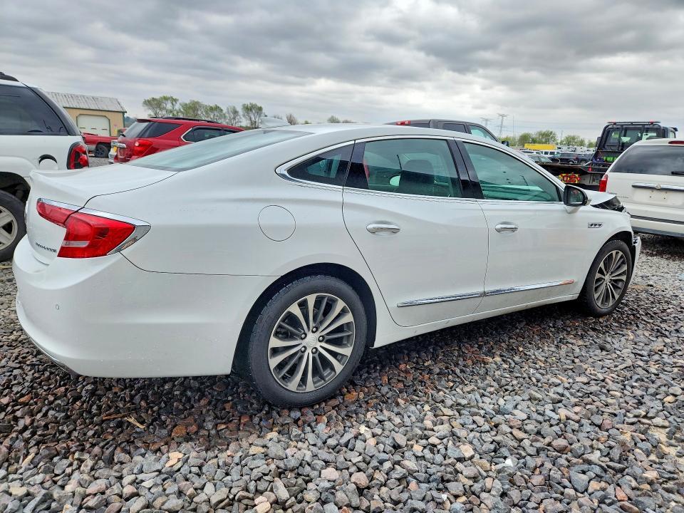 2017 Buick Lacrosse Essence