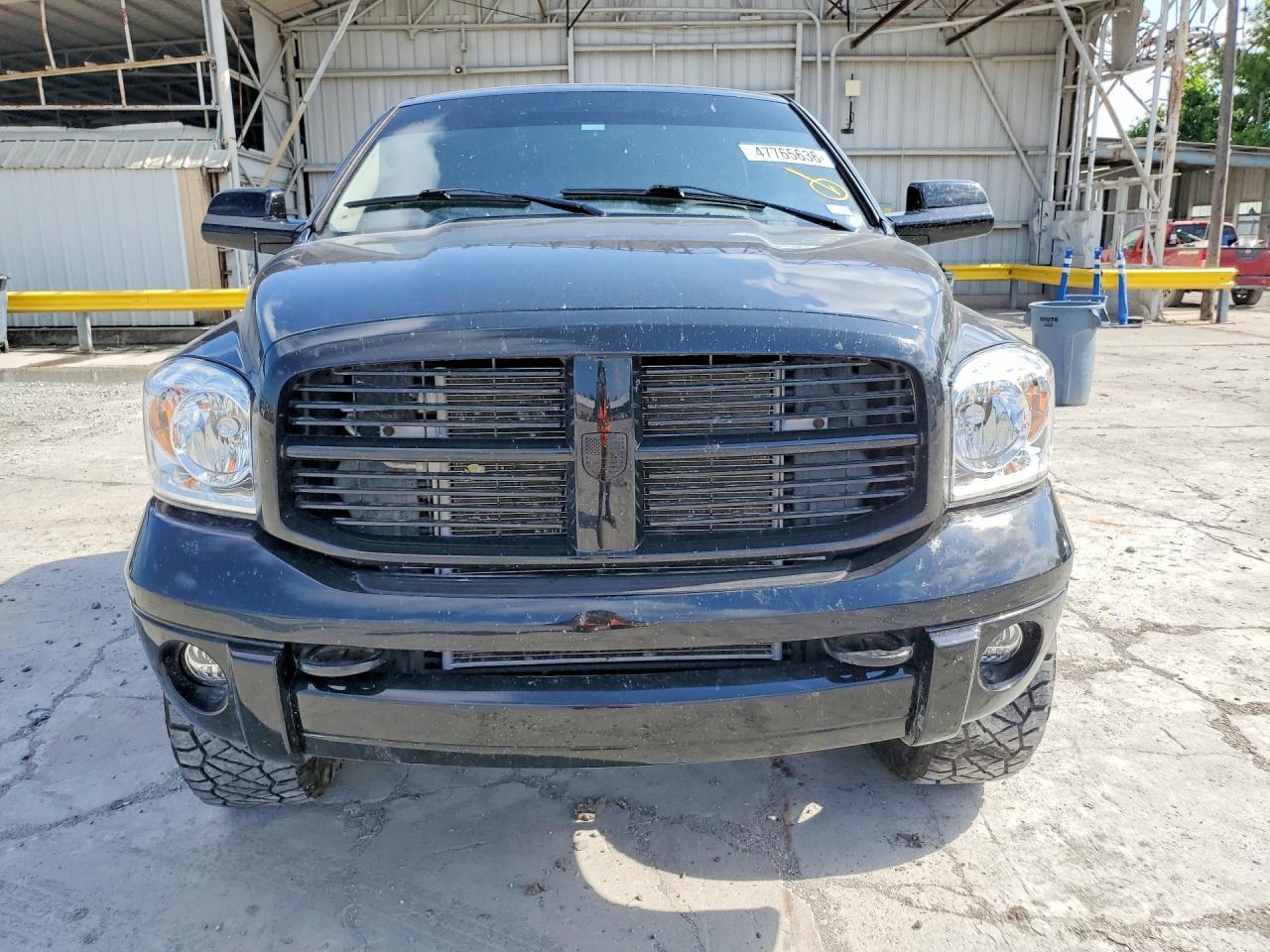 2006 Dodge RAM 2500 ST