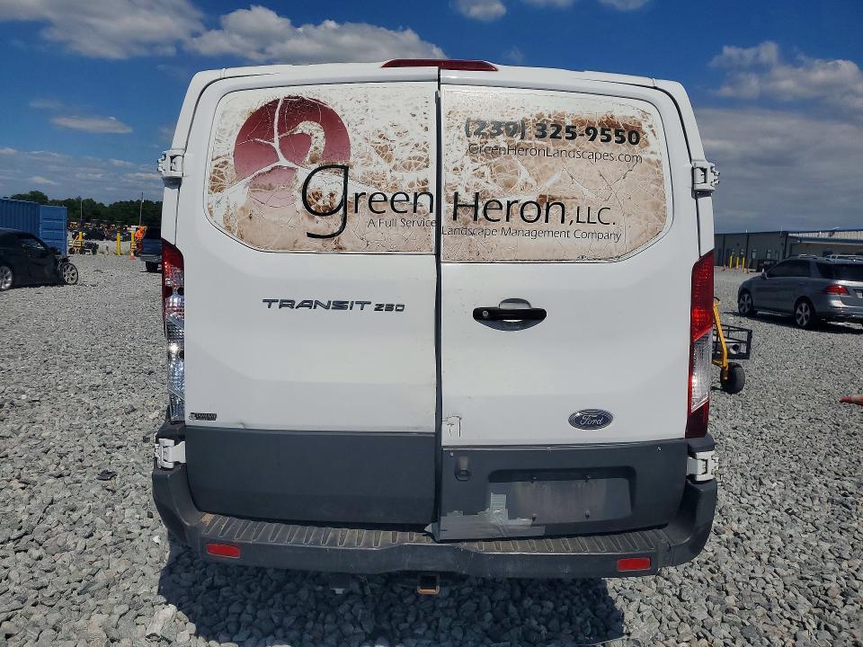 2018 Ford Transit T-250