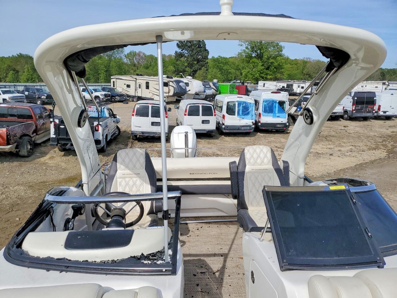 2018 Bennington Marine Boat With Trailer