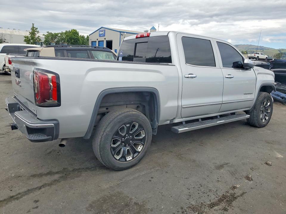 2017 GMC Sierra K1500 SLT