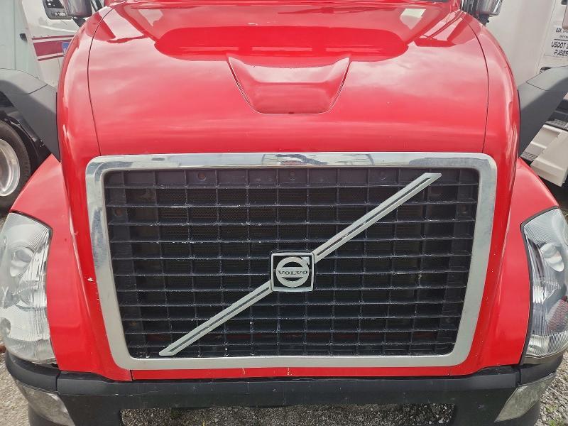 2016 Volvo Vnl Semi Truck