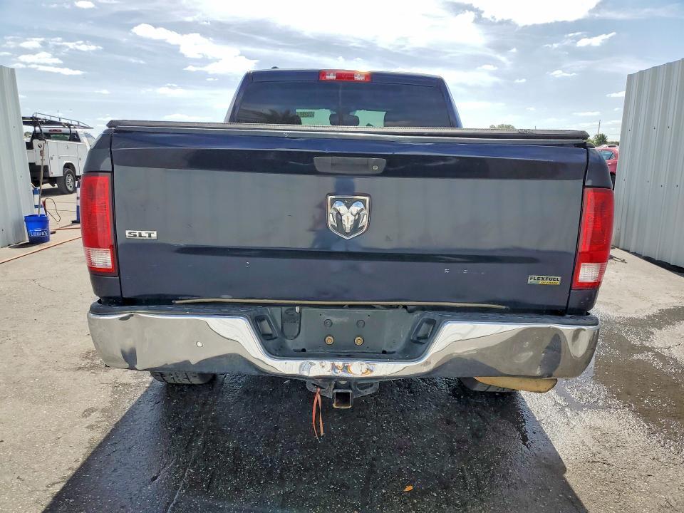 2015 Dodge RAM 1500 SLT