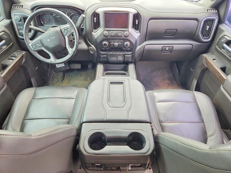 2022 Chev Silverado K1500 ltz