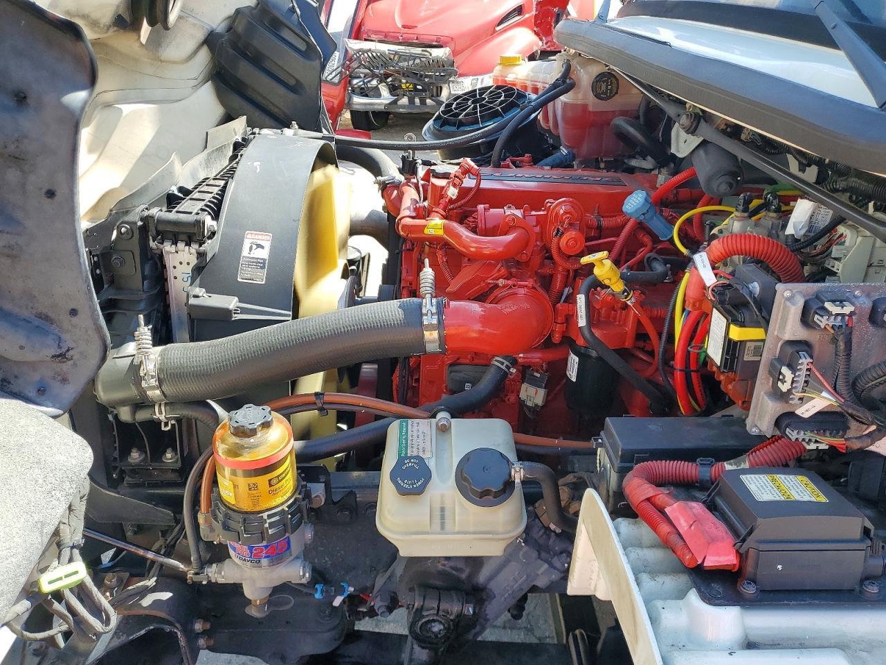 2020 Freightliner Business Class M2 BOX Truck