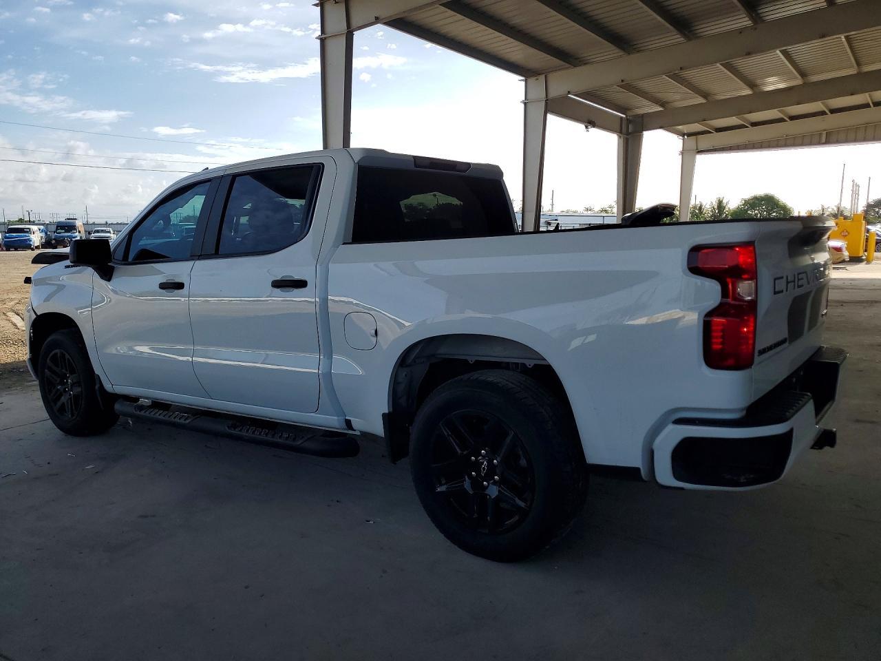 2023 Chevrolet Silverado C1500 Custom