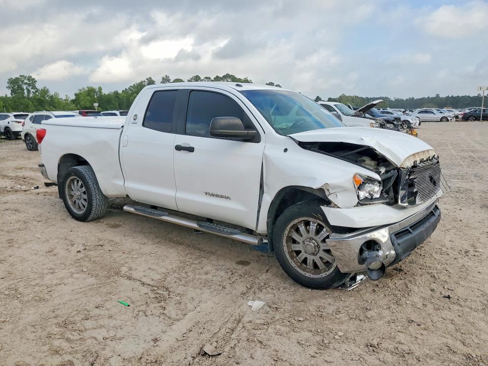 2012 Toyota Tundra Double cab SR5