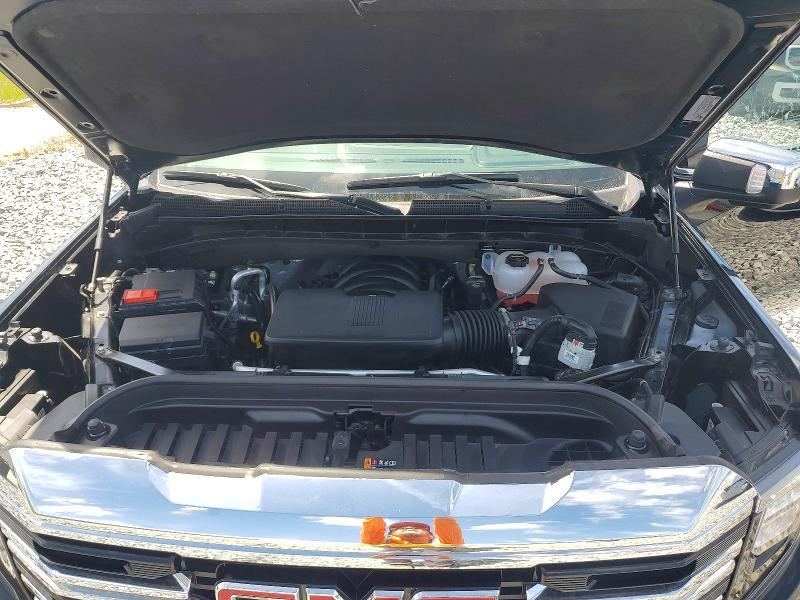 2026 GMC Sierra C1500 SLT