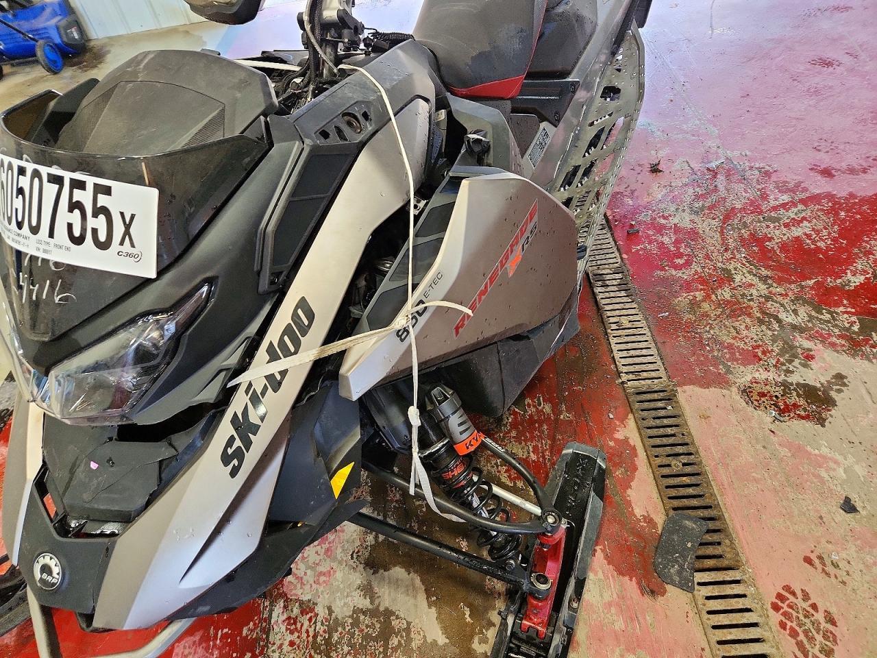 2023 Skidoo Snowmobile
