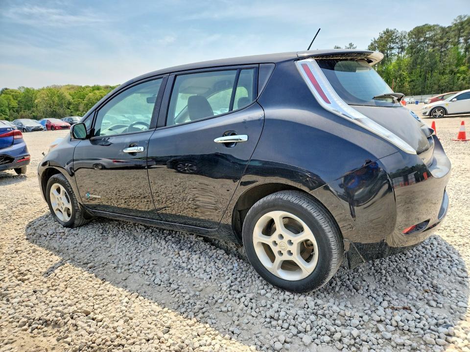 2015 Nissan Leaf sv