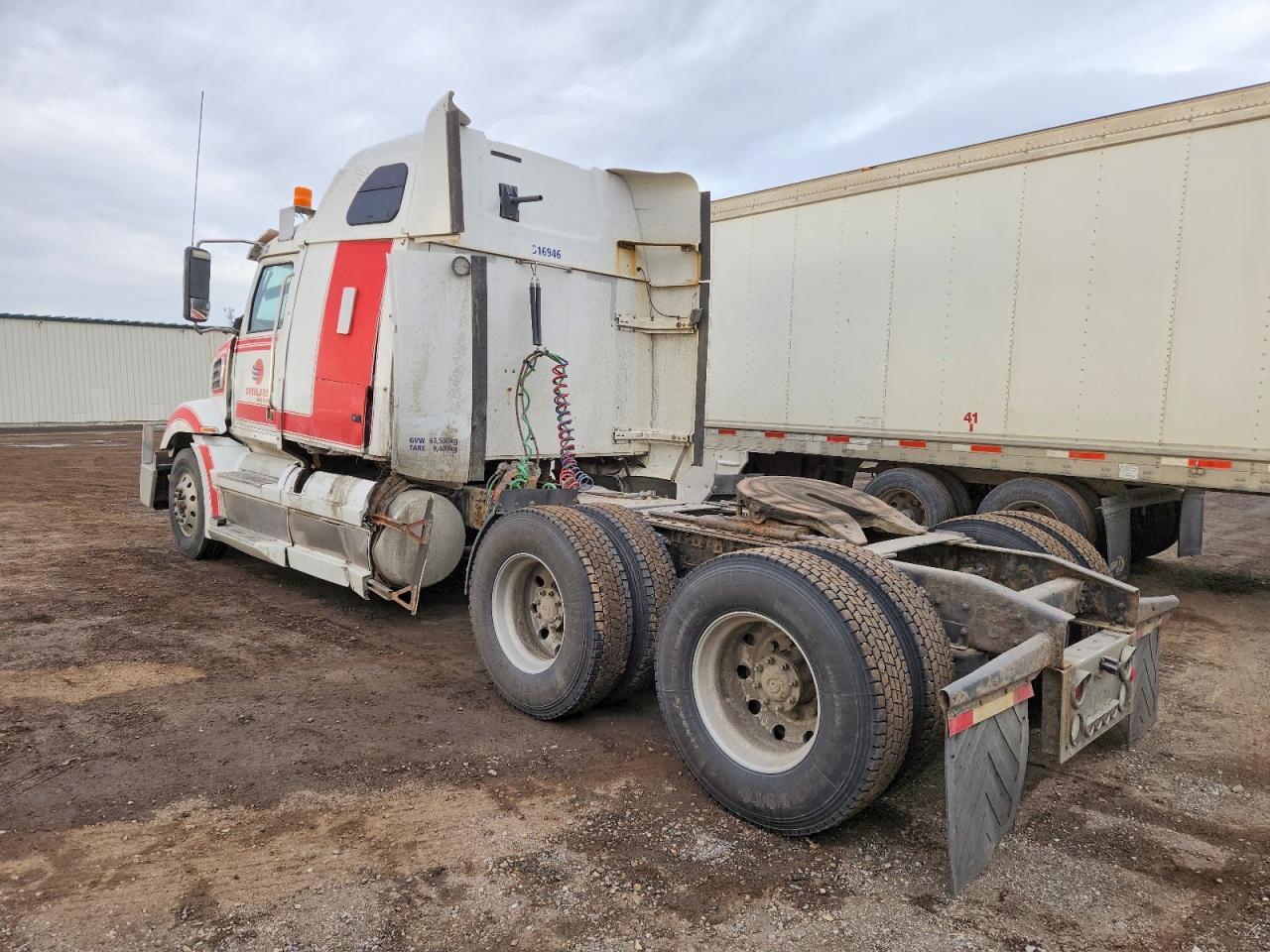 2019 Western Star Conventional Truck AND Trailer