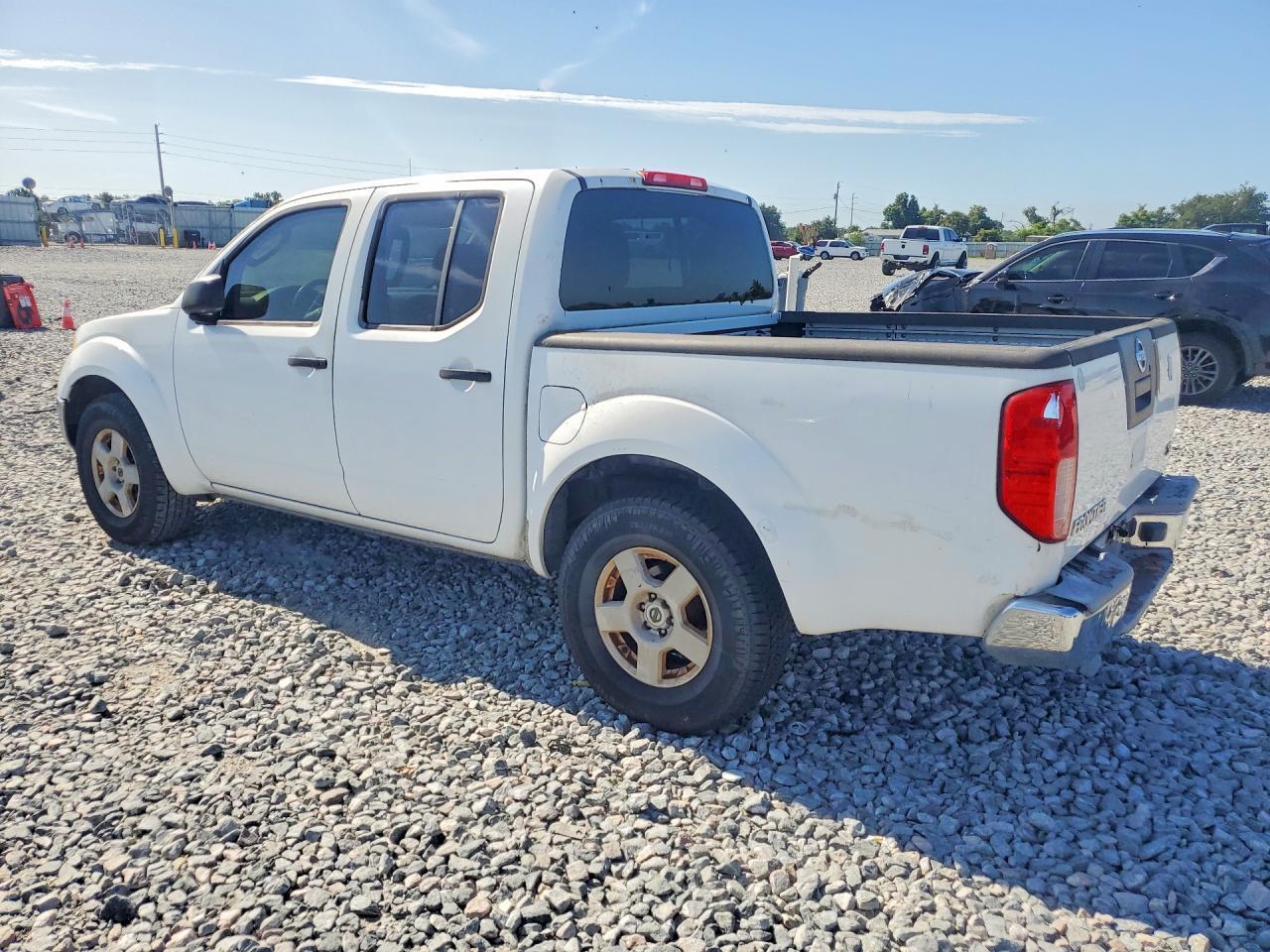 2005 Nissan Frontier SE