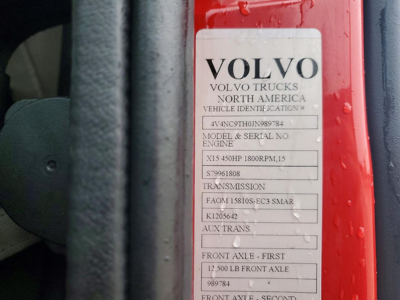 2018 Volv O VNL Semi Truck