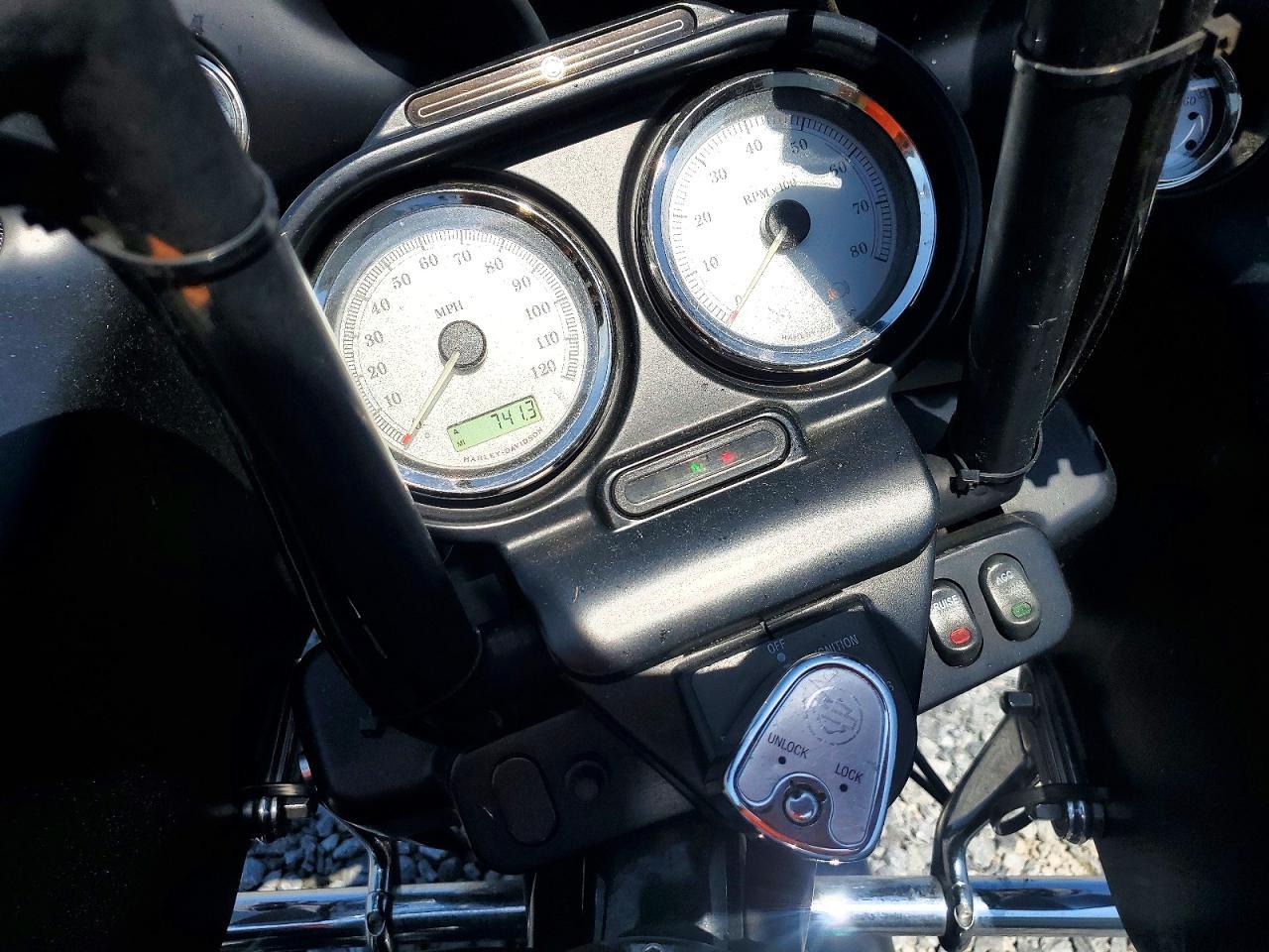 2013 Harley-Davidson Fltrx Road Glide Custom