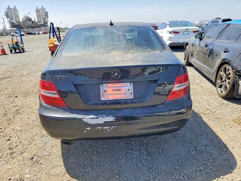 2014 Mercedes-Benz C 250