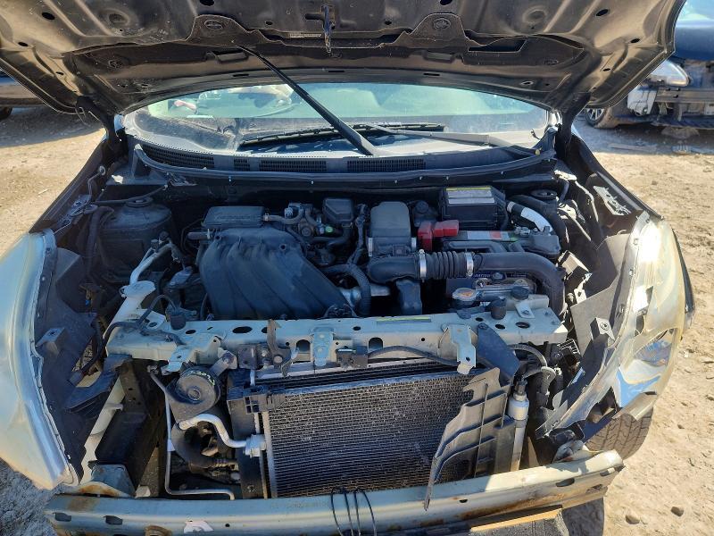 2013 Nissan Versa 1.6 s
