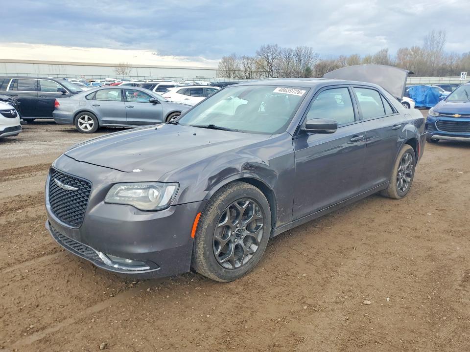 2017 Chrysler 300 s