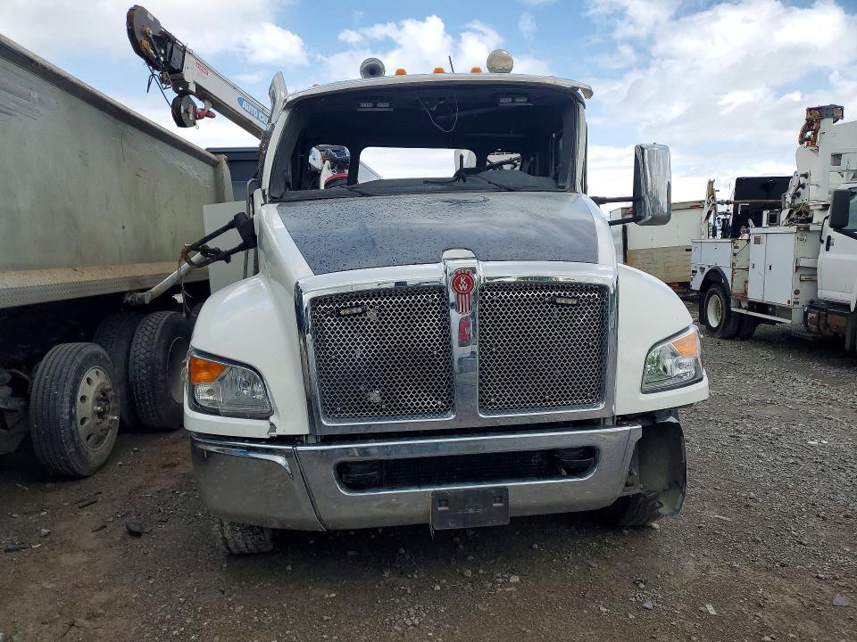 2024 Kenworth T280 Utility / Service Truck