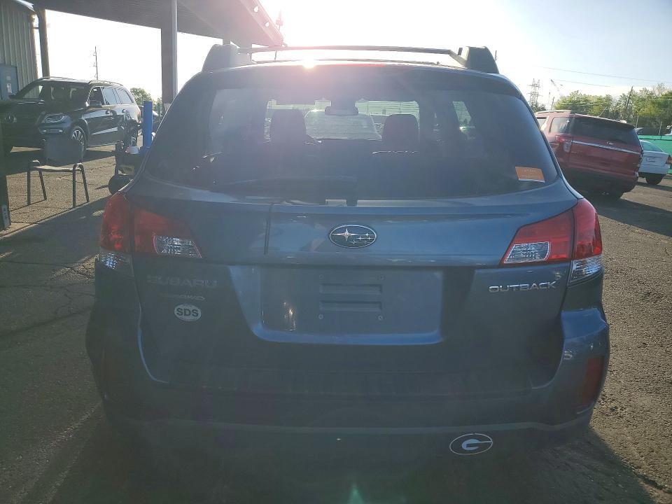 2014 Subaru Outback 2.5i