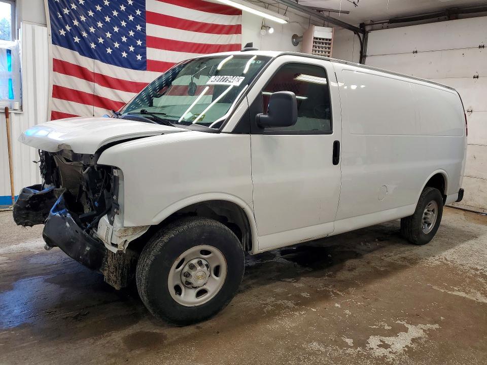 2023 Chev Express G2500