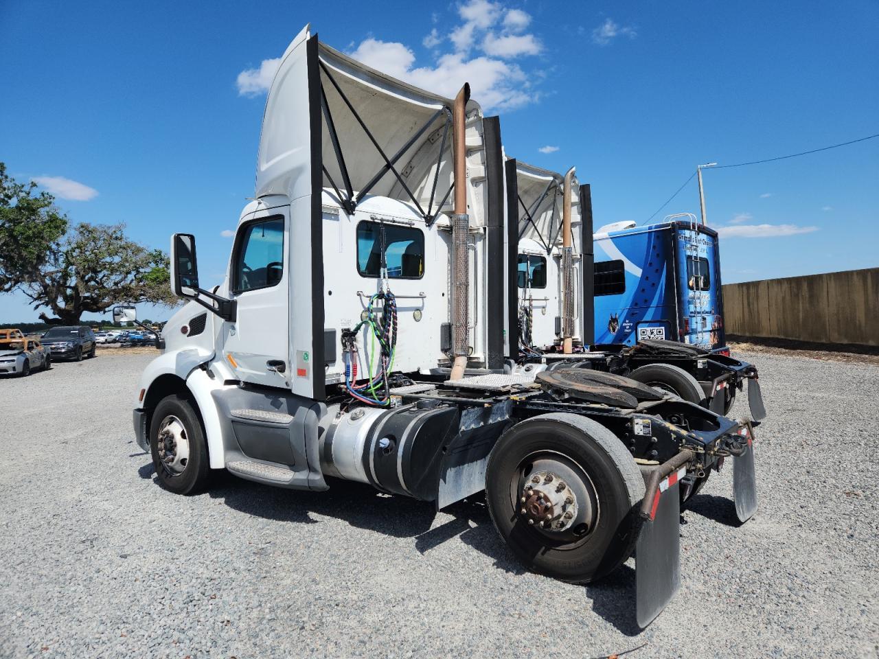 2018 Peterbilt 579 Semi Truck