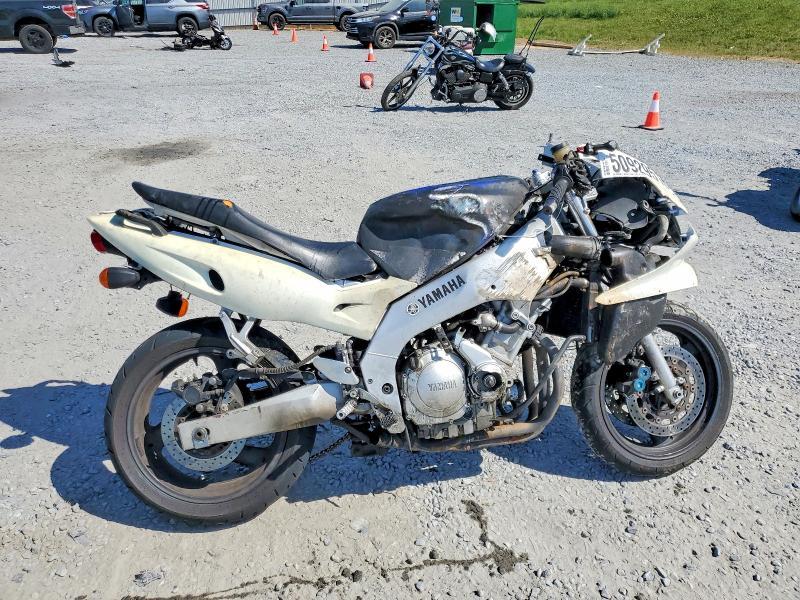 2000 Yamaha YZF600 R
