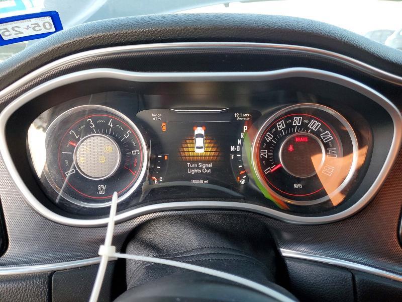 2015 Dodge Challenger sxt Plus