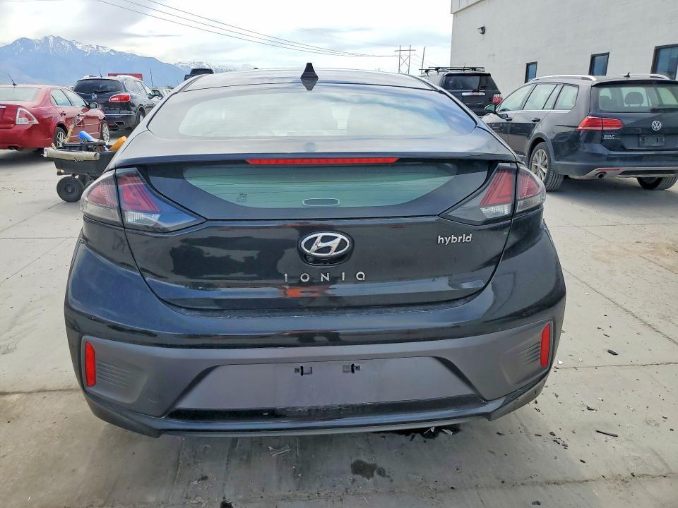 2022 Hyundai Ioniq Hybrid sel