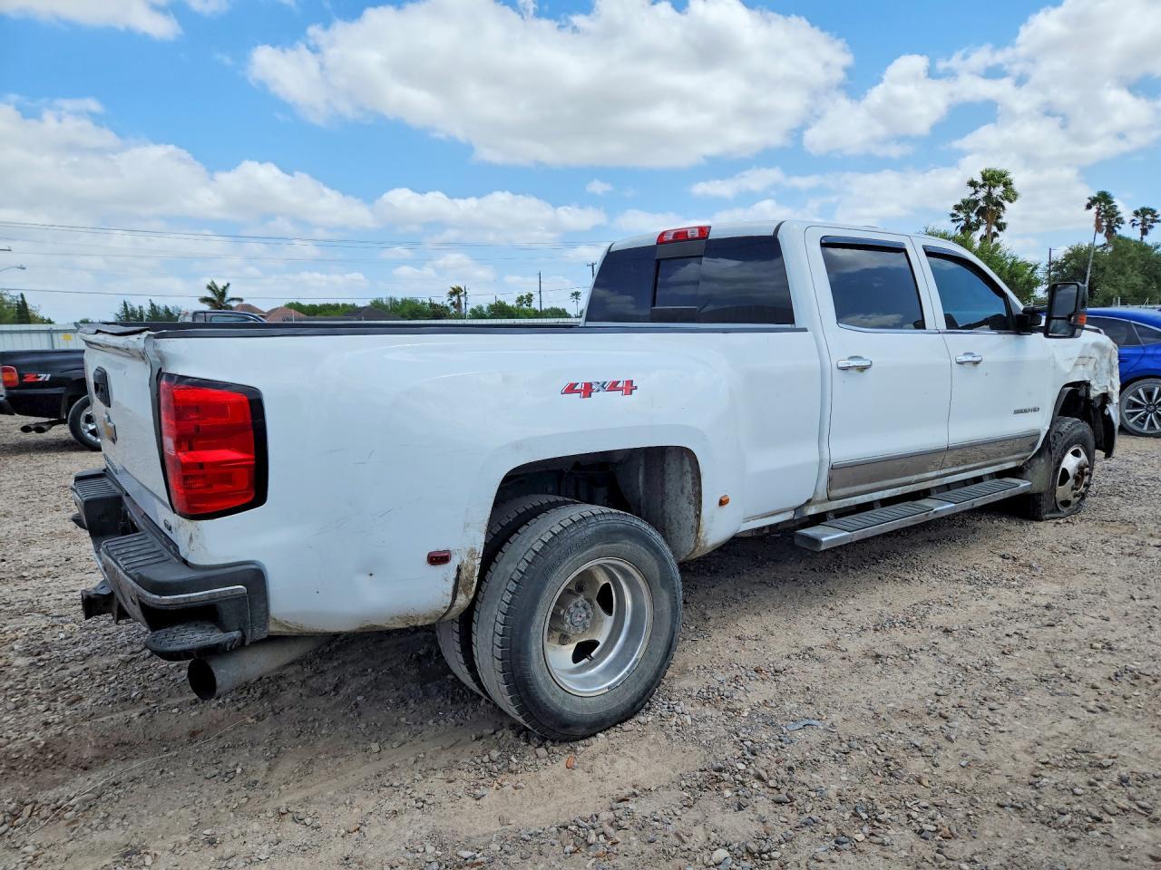 2018 Chevrolet Silverado K3500 LTZ