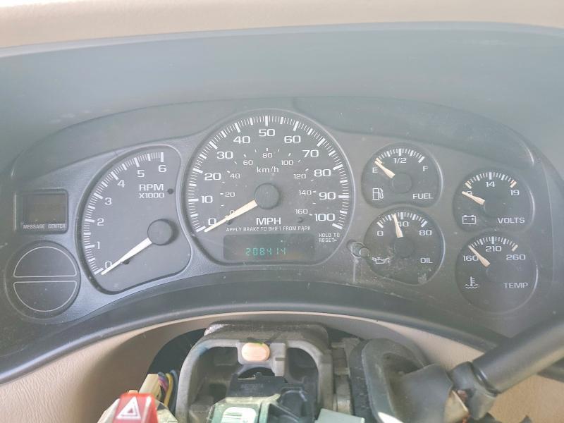2002 Chevrolet Tahoe C1500