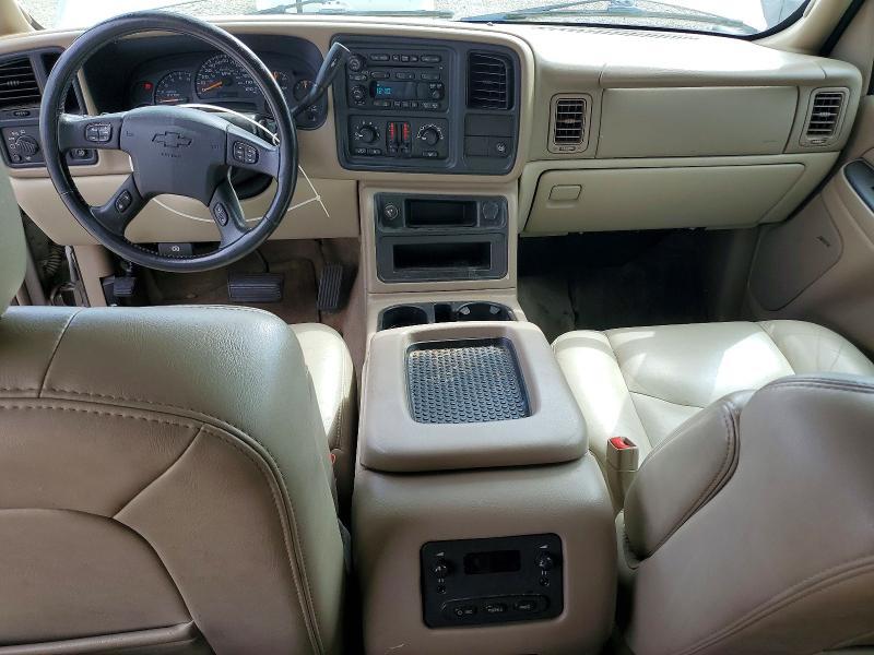 2005 Chevrolet Suburban C1500