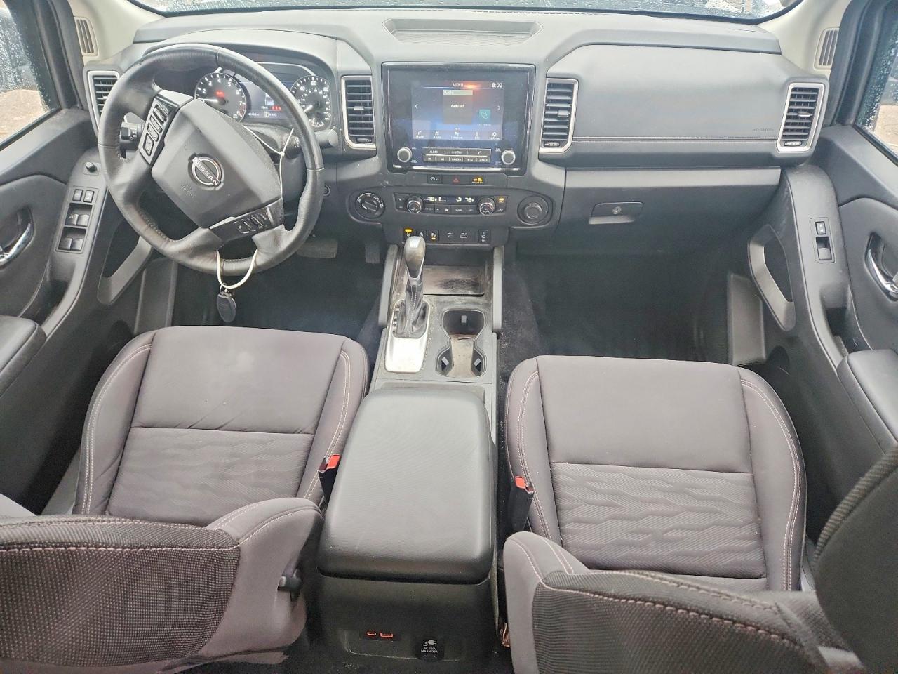 2023 Nissan Frontier SV