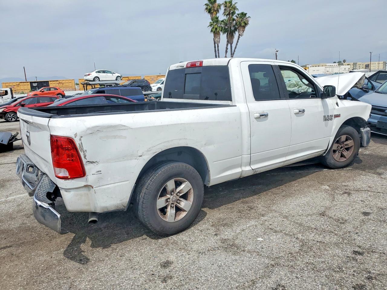 2014 Dodge RAM 1500 SLT