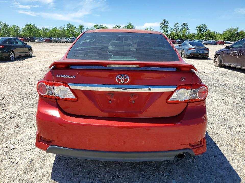 2013 Toyota Corolla s