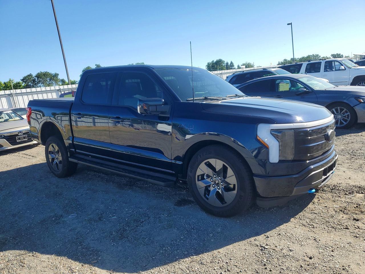 2025 Ford F150 Lightning Lariat