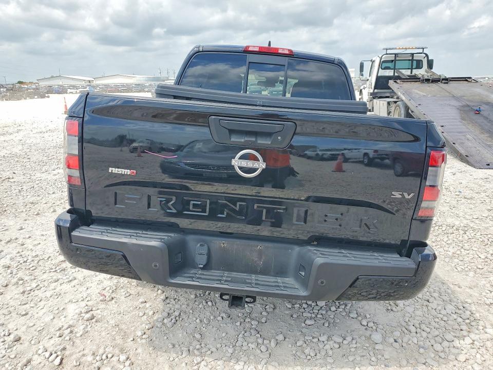2022 Nissan Frontier sv