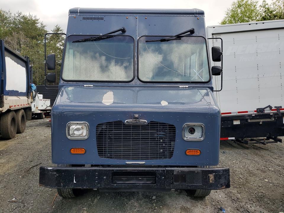 2020 Freightliner Chassis M Line WALK-IN Van