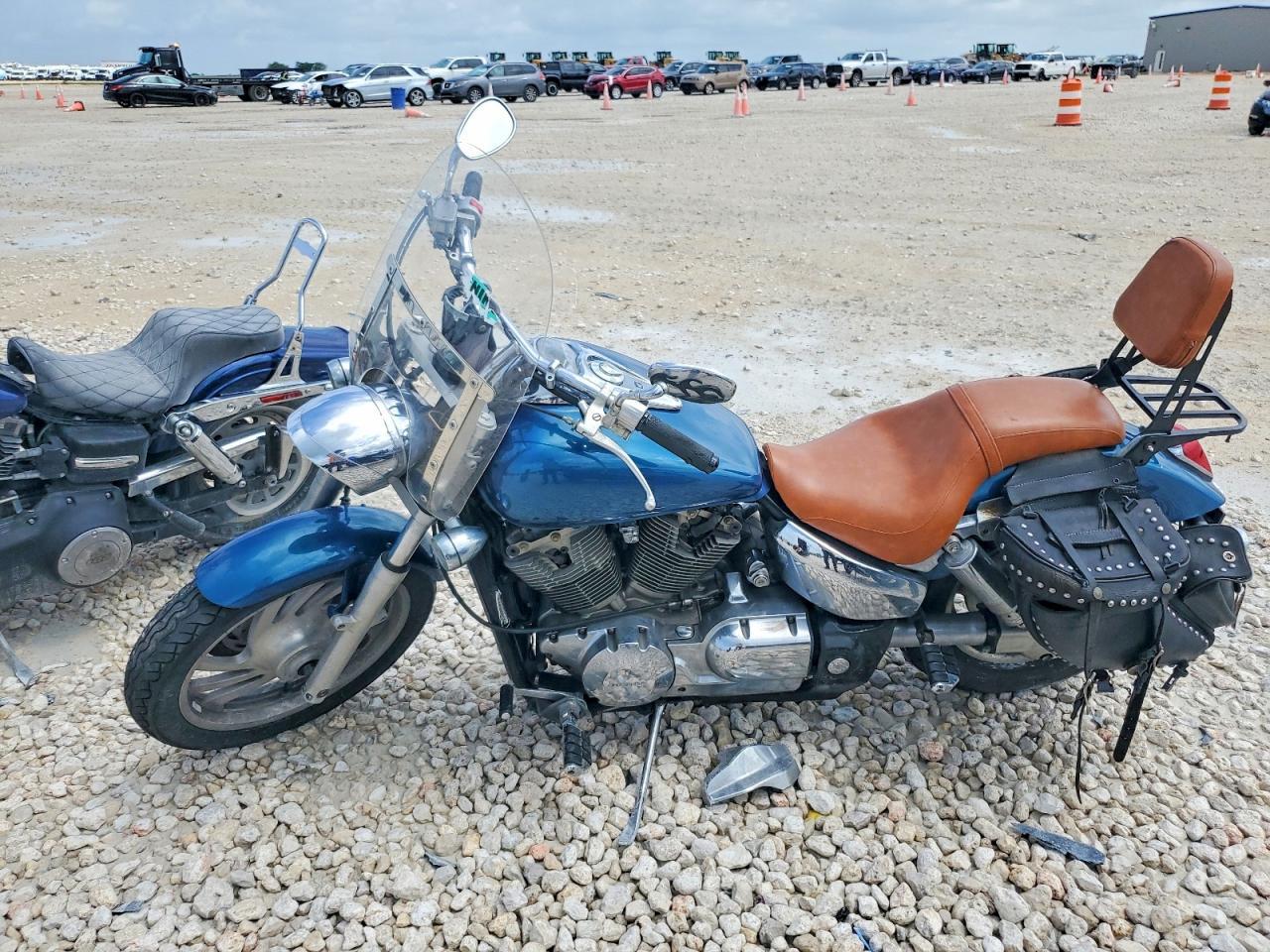 2004 Honda VTX1300 C
