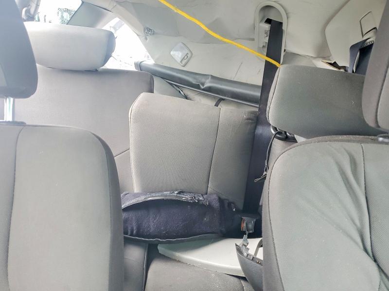 2012 Nissan Xterra x